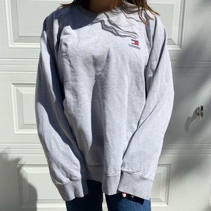 Oversized Vintage Tommy Hilfiger Crewneck